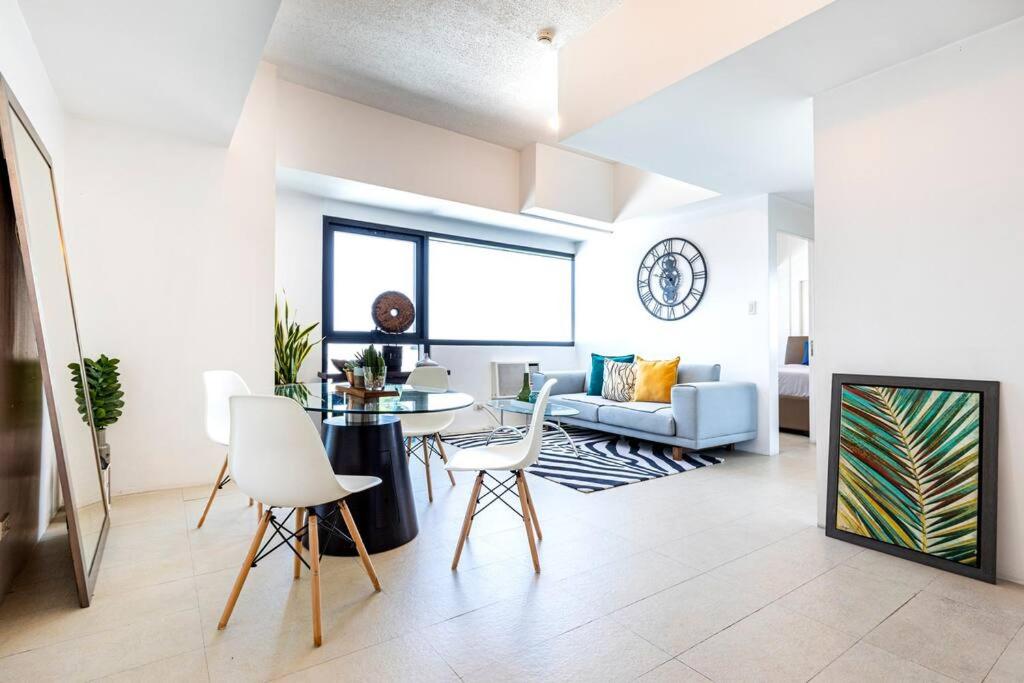 2BR Executive Suite - BSA Twin Towers, Ortigas Ctr