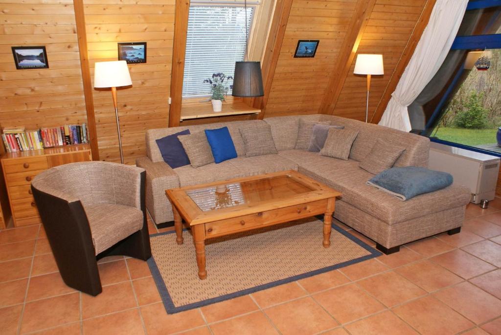 Zeltdachhaus mit Kamin und grosser Terrasse photo 1