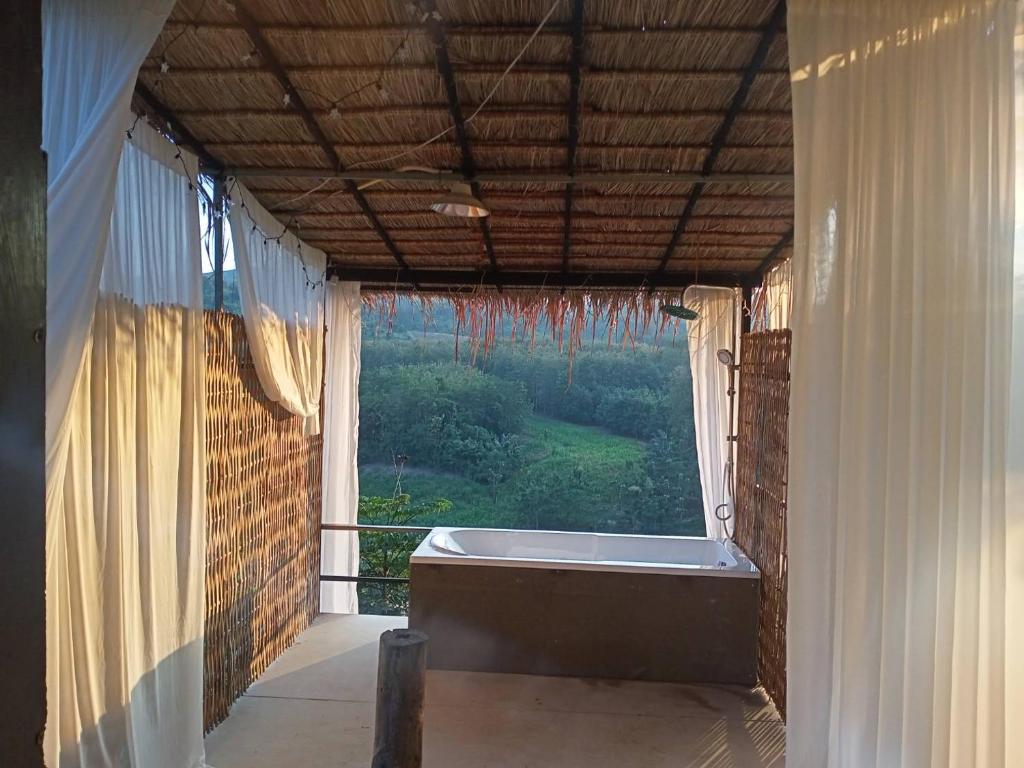 Doi Sang Farm Stay - ดอยซางฟาร์มสเตย์ - Tap to explore photos
