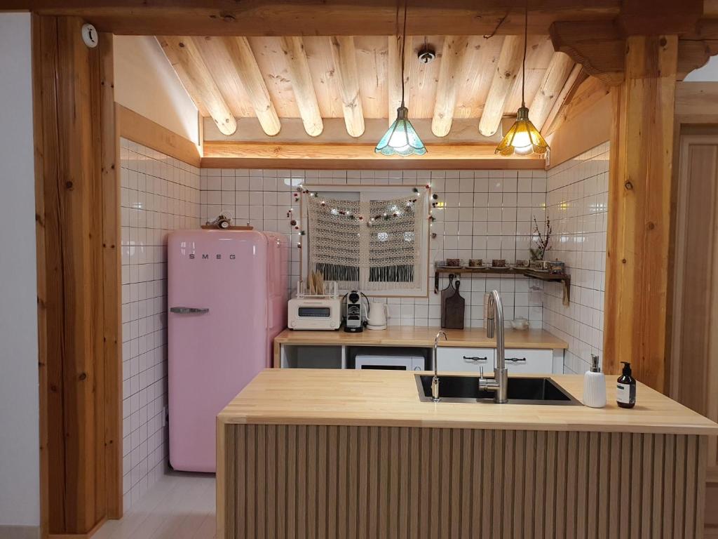 Haenggung stay Dalno - Suwon private house hanok photo 4