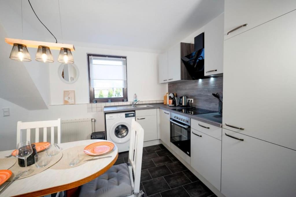 Zentrale Maisonette-Wohnung mit Whirlpool & Balkon photo 3