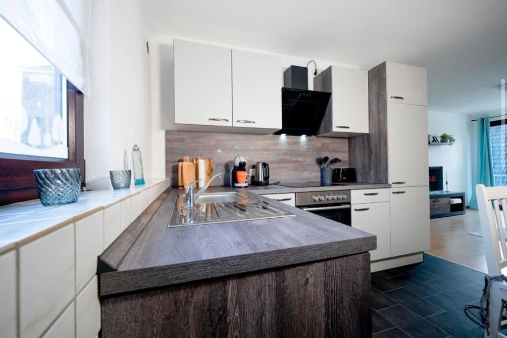Zentrale Maisonette-Wohnung mit Whirlpool & Balkon photo 2