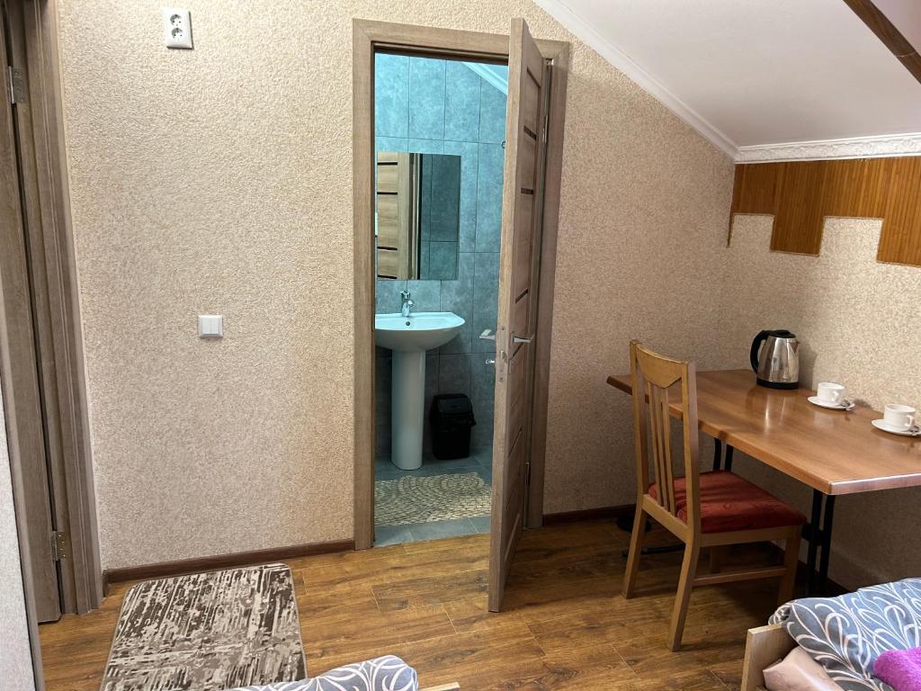 Готель Максим photo 2