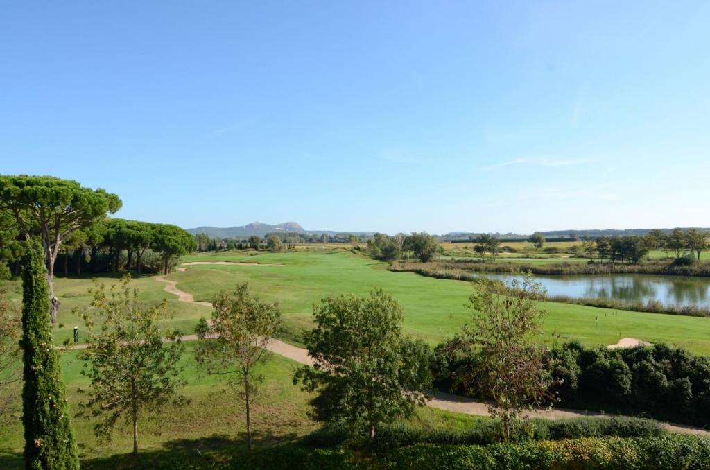 Residencies del Golf 22 1-1 photo 3