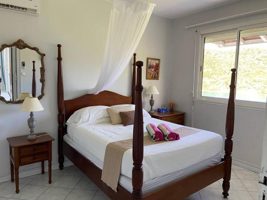 Villa "The Pretty Mermaid", pool and stunning views 5 min from beach photo 1