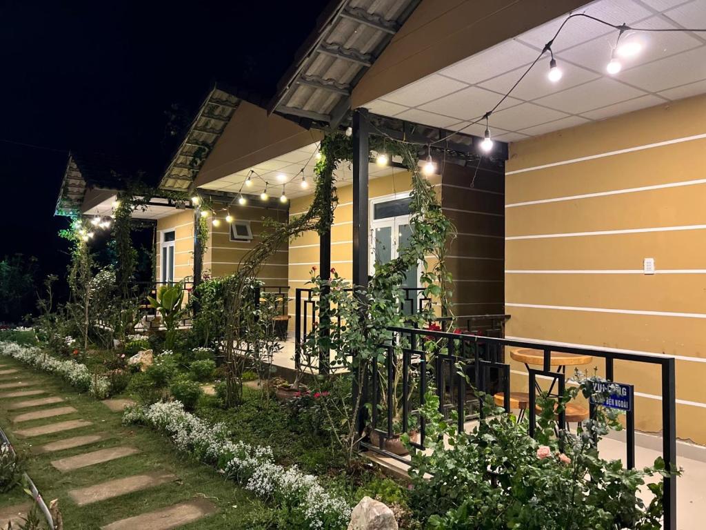 DU MÂY HOMESTAY