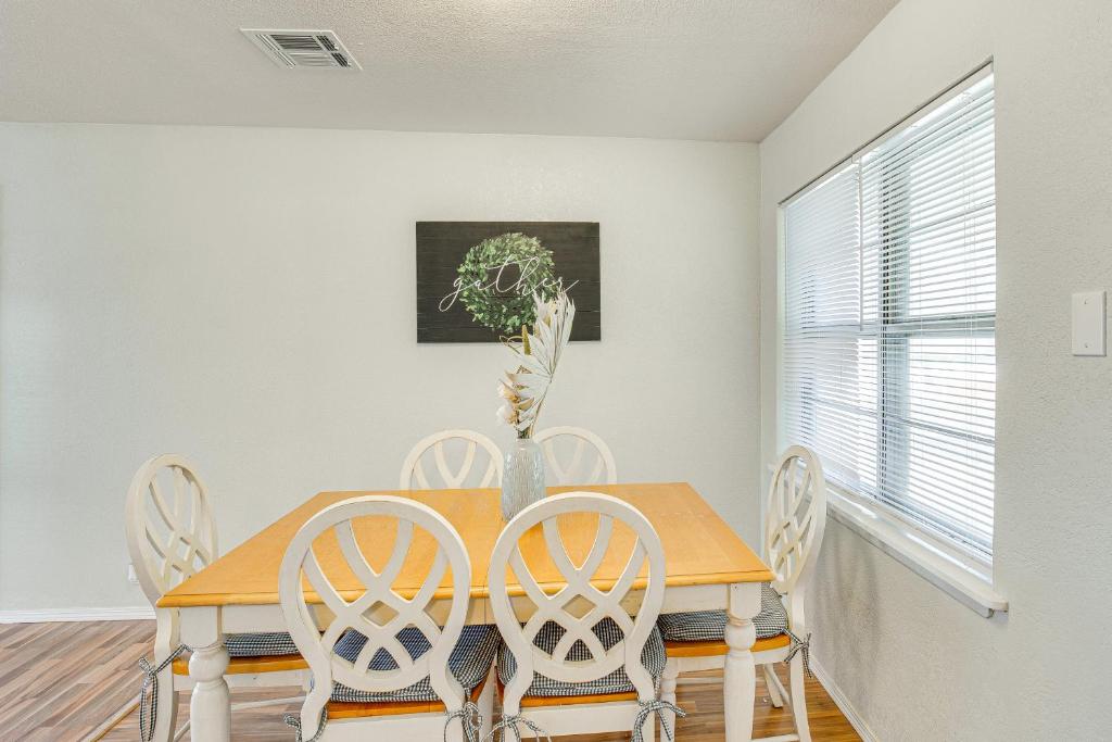 Pet-Friendly Atoka Vacation Rental with Large Yard! photo 1