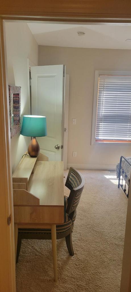 Thurman Place photo 1