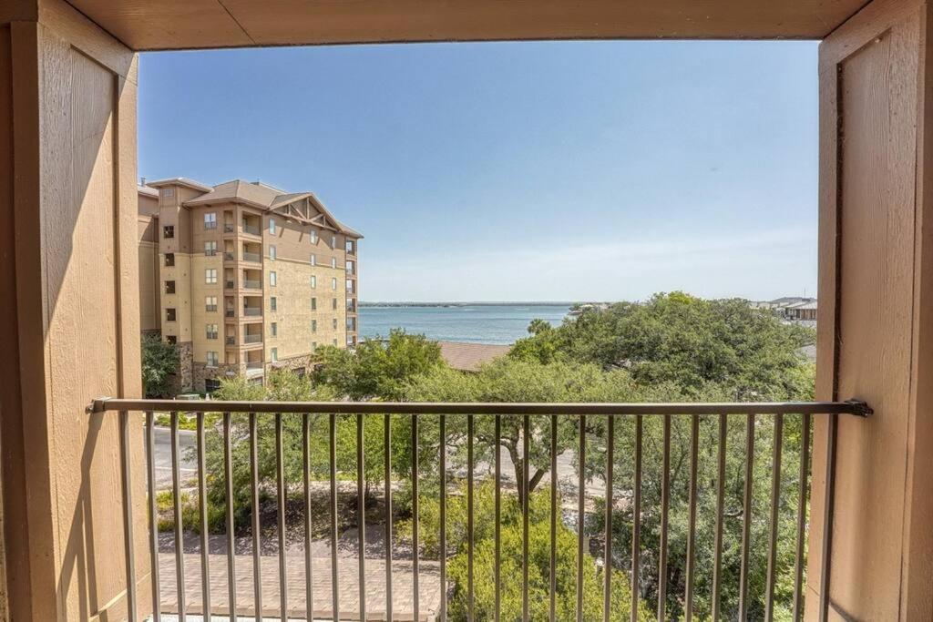 Great Lakefront Condo With Gorgeous Lake LBJ Views
