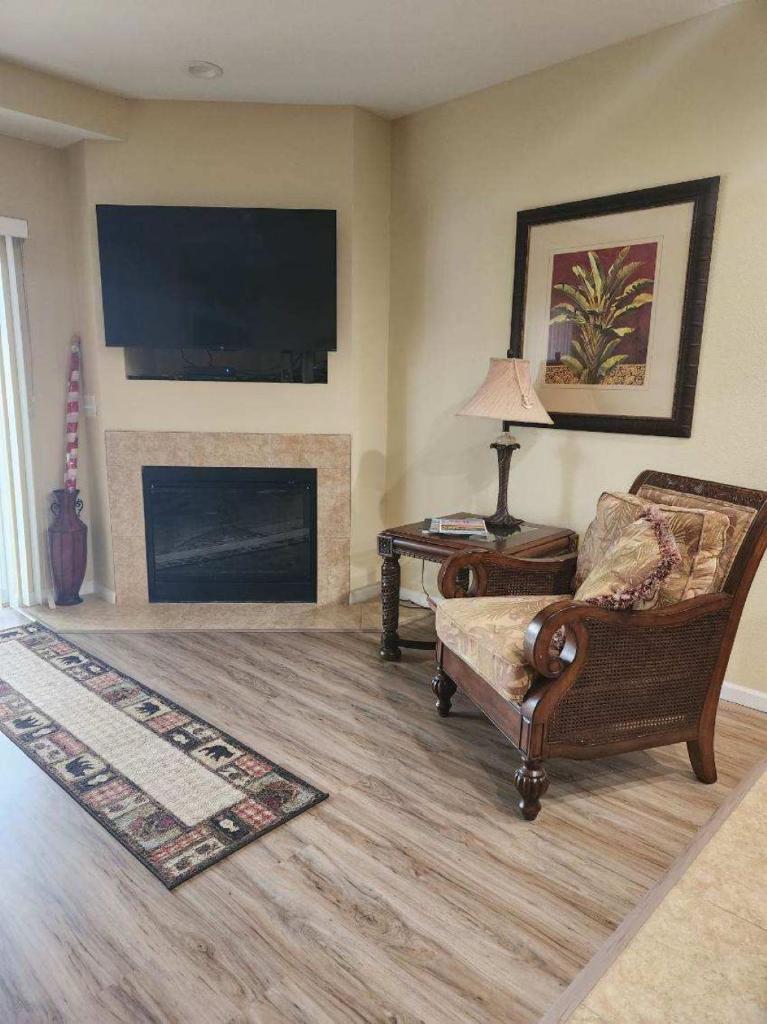 Perfect Condo, 31 MM, HOA Pool, Fishing photo 1