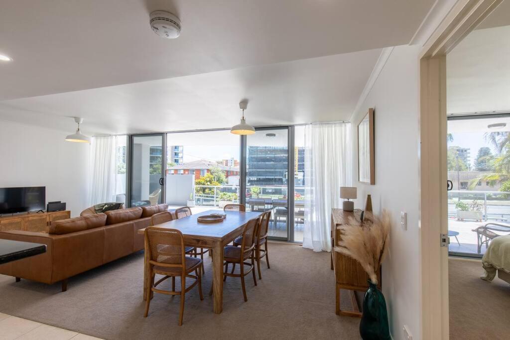 'Sage' at The Crest - Spacious ground floor apartment photo 2