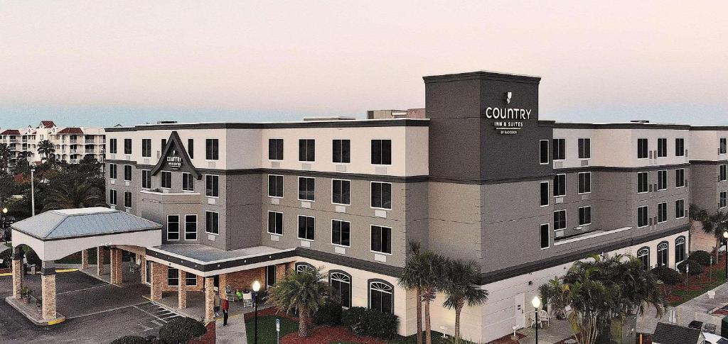 Country Inn & Suites by Radisson, Port Canaveral, FL image