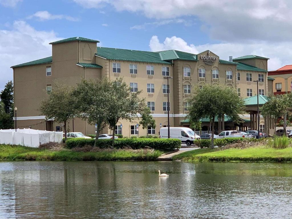 Country Inn & Suites by Radisson, Jacksonville West, FL image