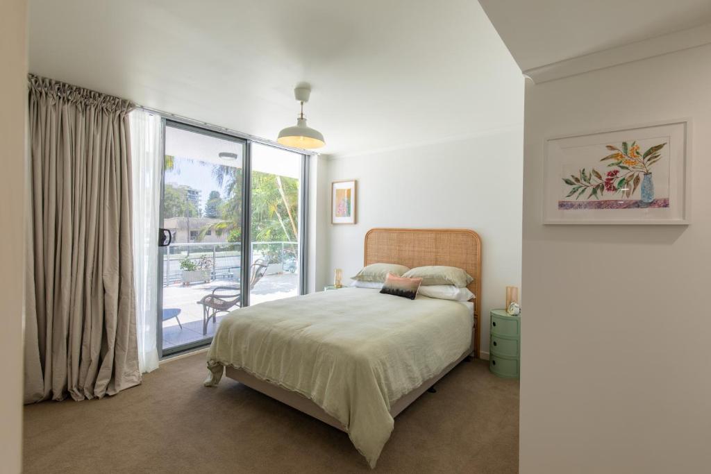 'Sage' at The Crest - Spacious ground floor apartment photo 1