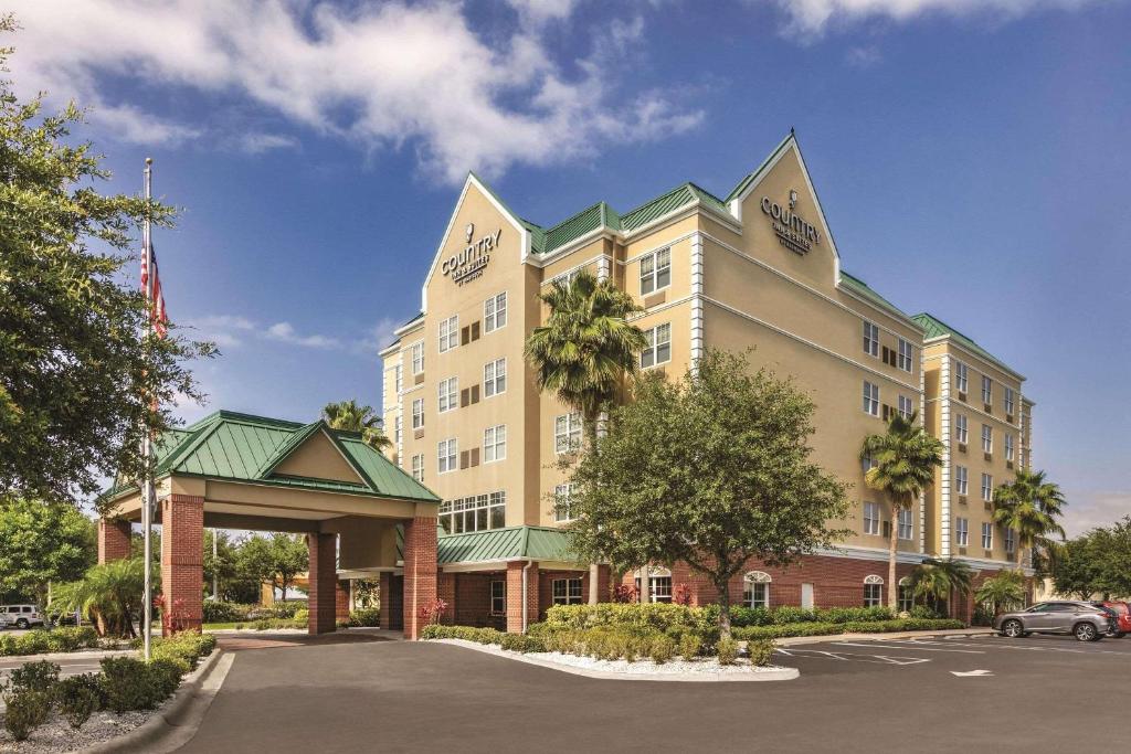 Country Inn & Suites by Radisson, Tampa/Brandon, FL image