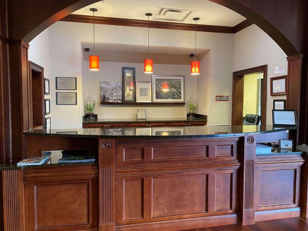 Country Inn & Suites by Radisson, Athens, GA photo 3