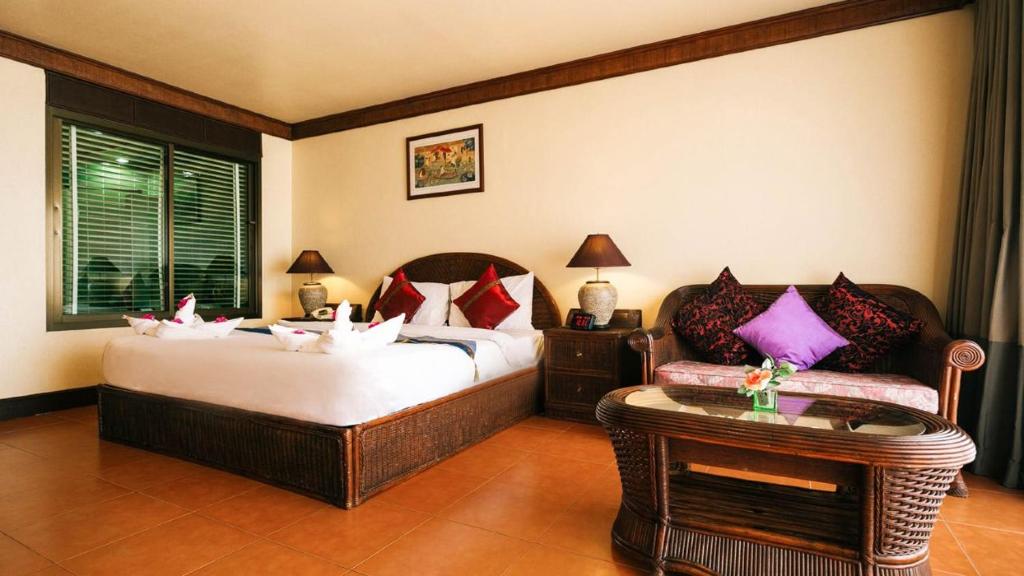 Samui Bayview Resort & Spa - SHA Plus photo 4