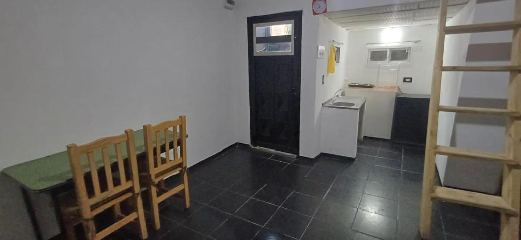 Lili's Apartments photo 1