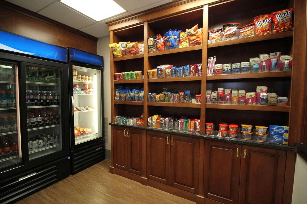 Country Inn & Suites by Radisson, Sandusky South, OH photo 3