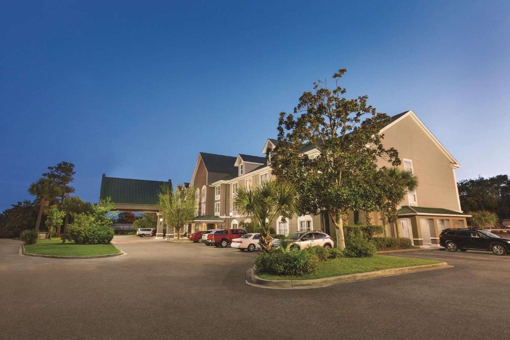 Country Inn & Suites by Radisson, Beaufort West, SC photo 1