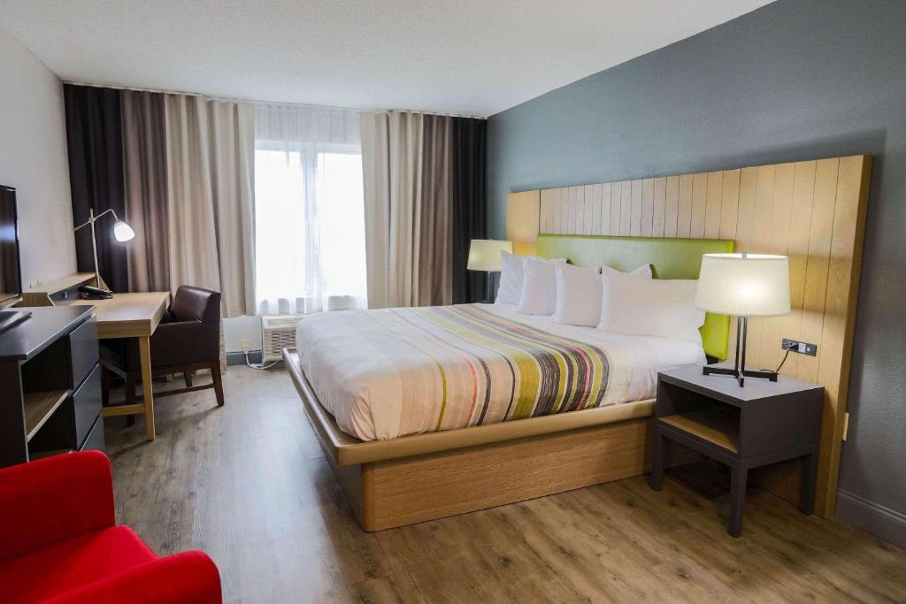 Country Inn & Suites by Radisson, Myrtle Beach, SC photo 4