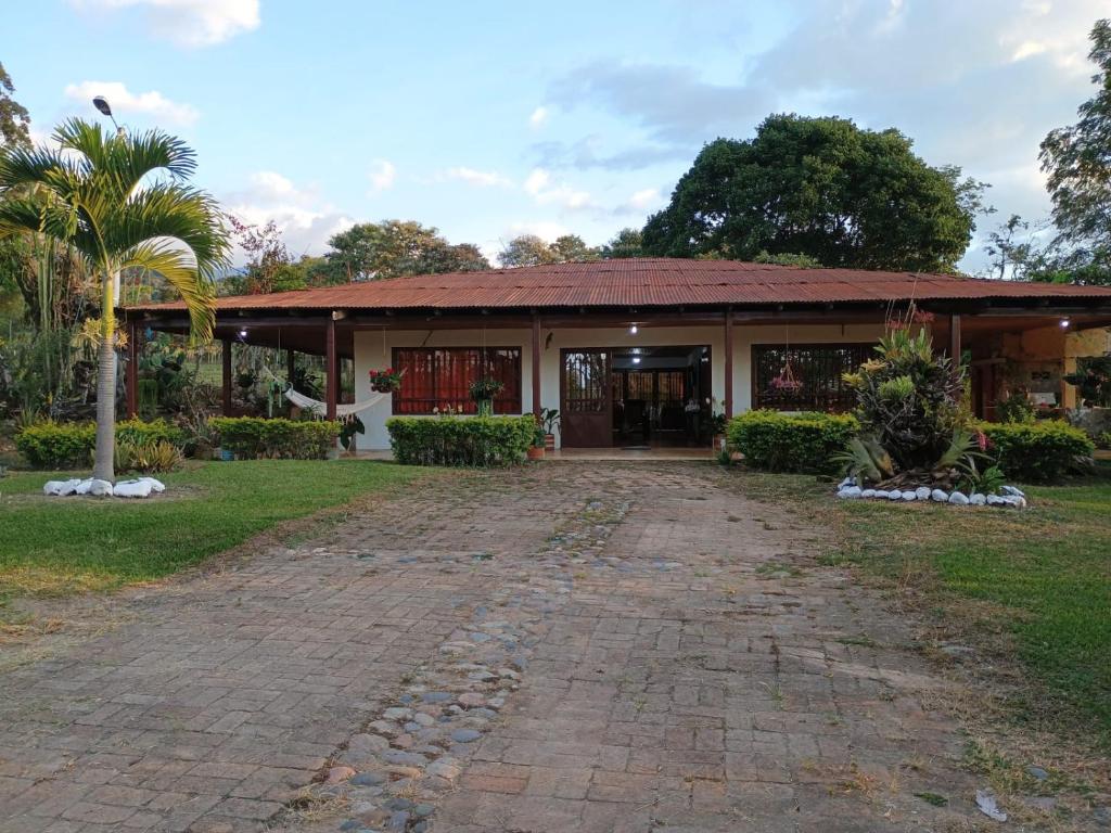 Finca Santa Helena photo 1
