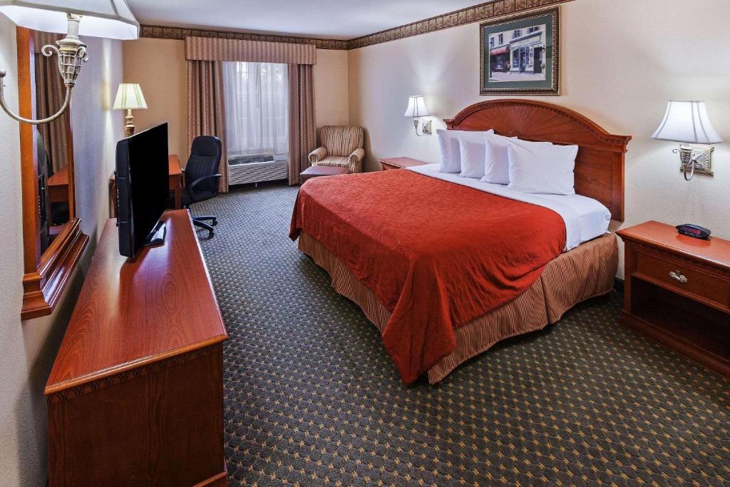 Country Inn & Suites by Radisson, Amarillo I-40 West, TX photo 1