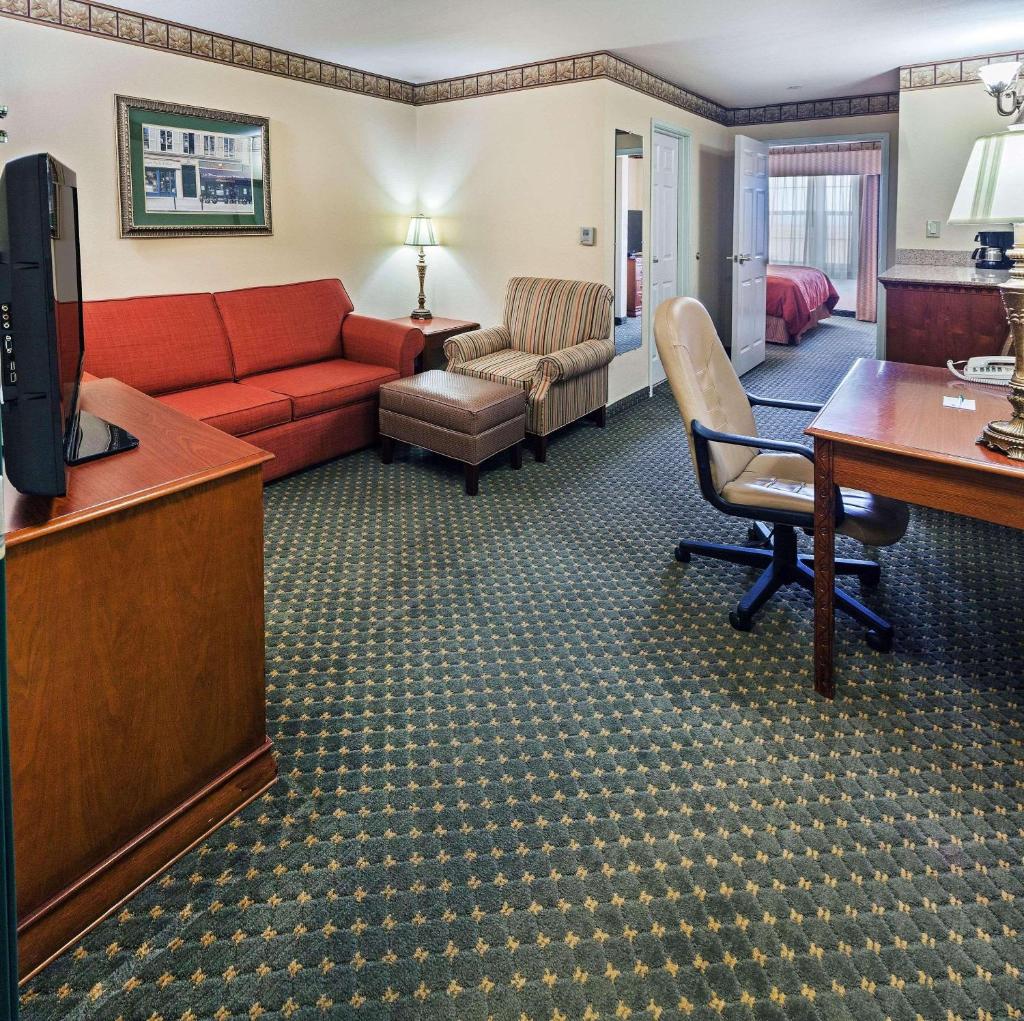 Country Inn & Suites by Radisson, Amarillo I-40 West, TX photo 3