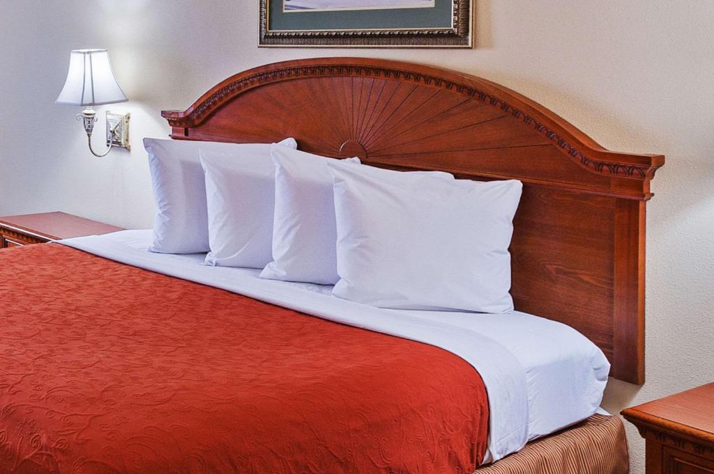 Country Inn & Suites by Radisson, Amarillo I-40 West, TX photo 2