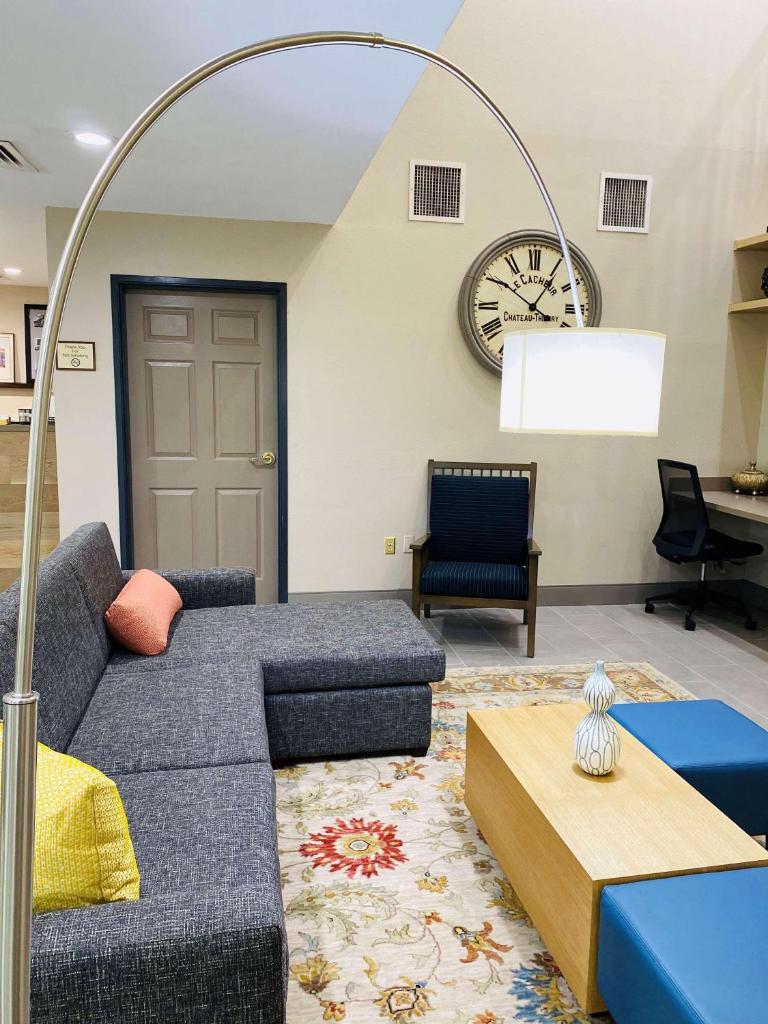 Country Inn & Suites by Radisson, Fort Worth, TX image
