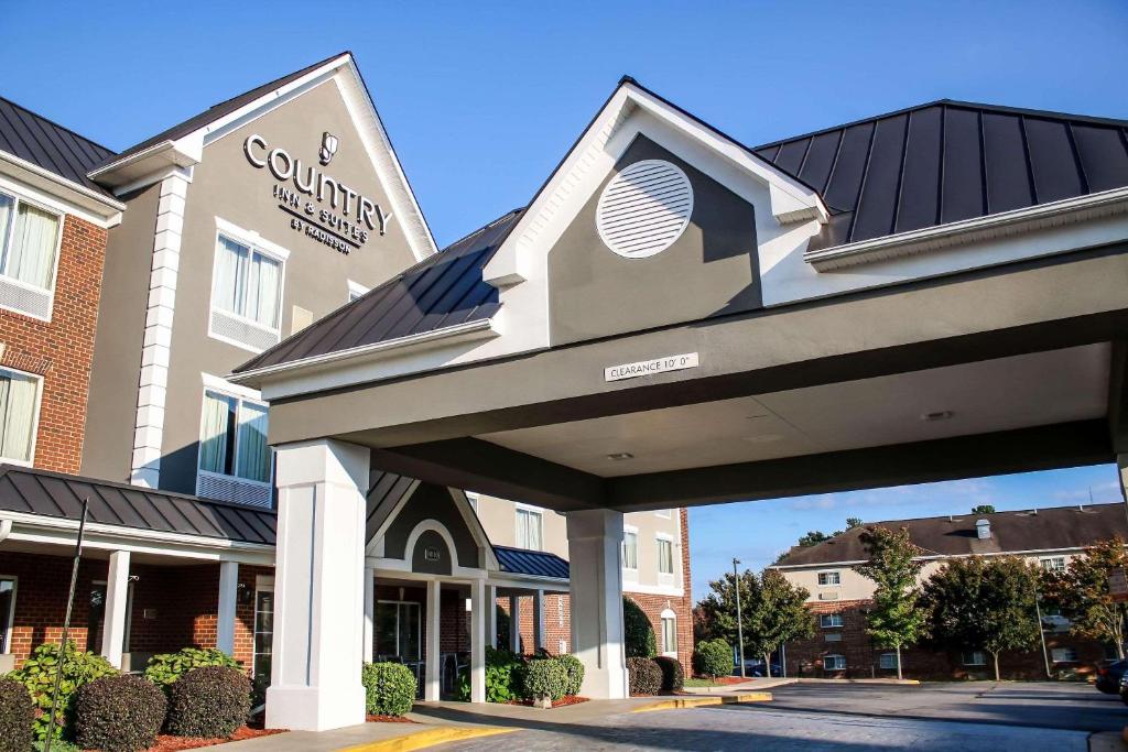 Country Inn & Suites by Radisson, Richmond West at I-64, VA photo 1
