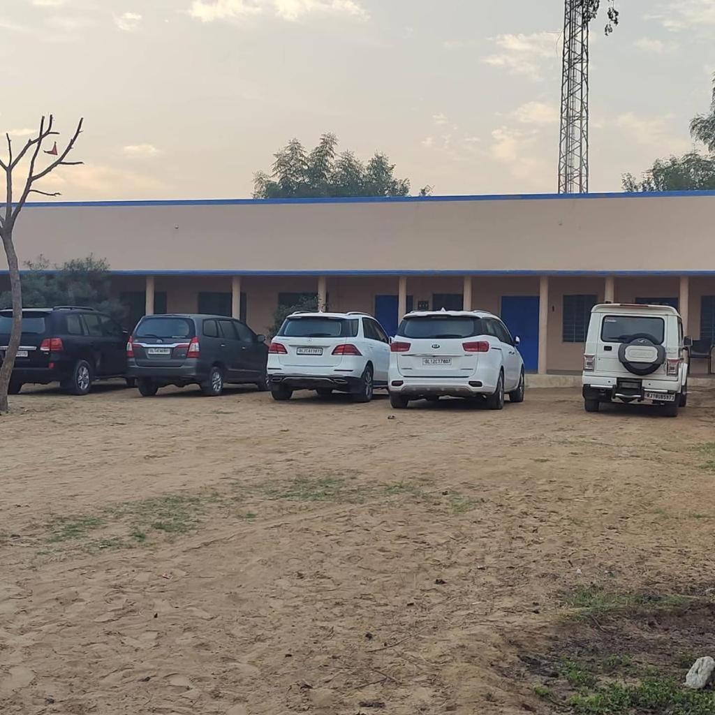 Hotel Ajitgarh photo 2