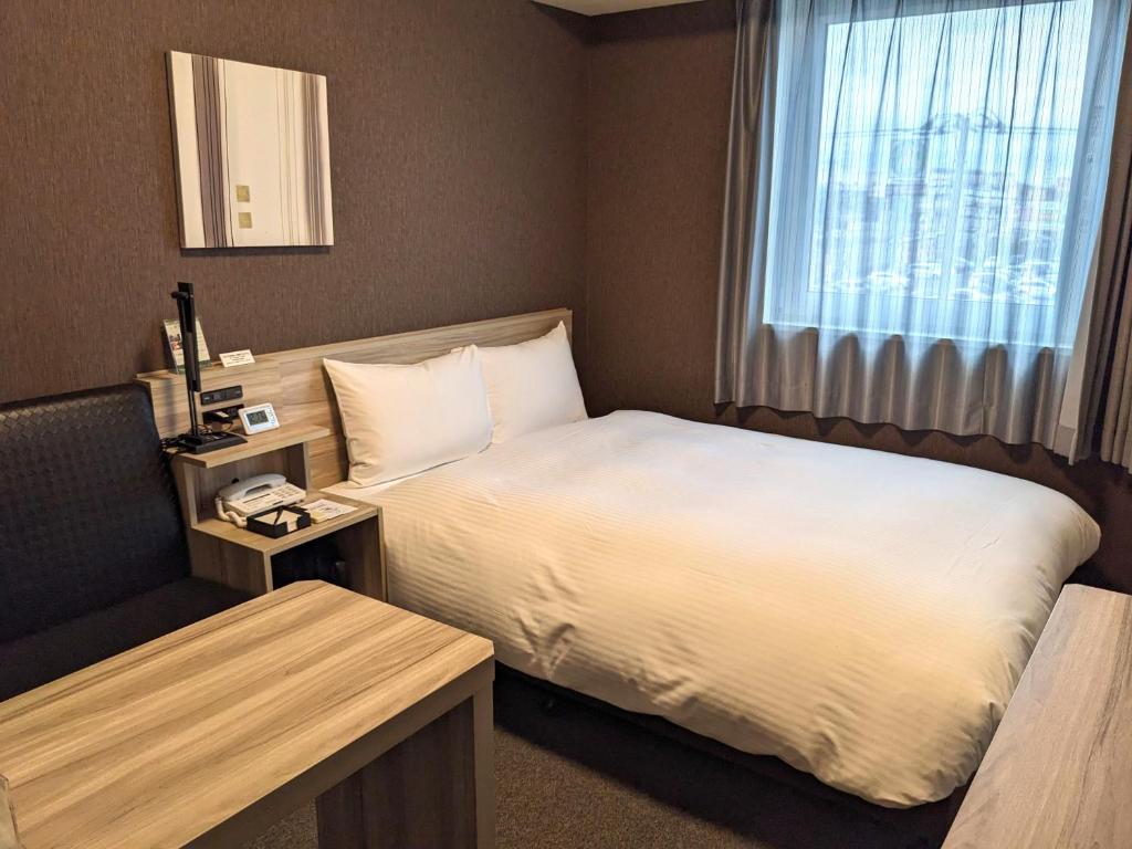 HOTEL ROUTE-INN Chiba Hamano -Tokyowangan doro- photo 3