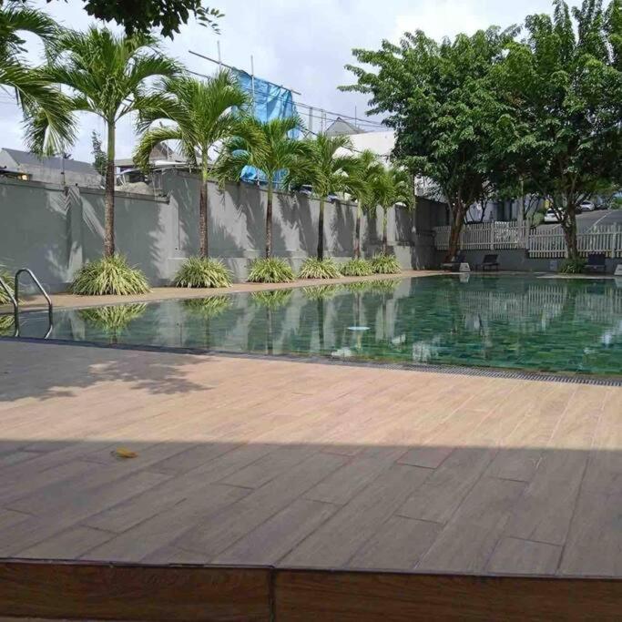 Canterbury Golf Apartments photo 4