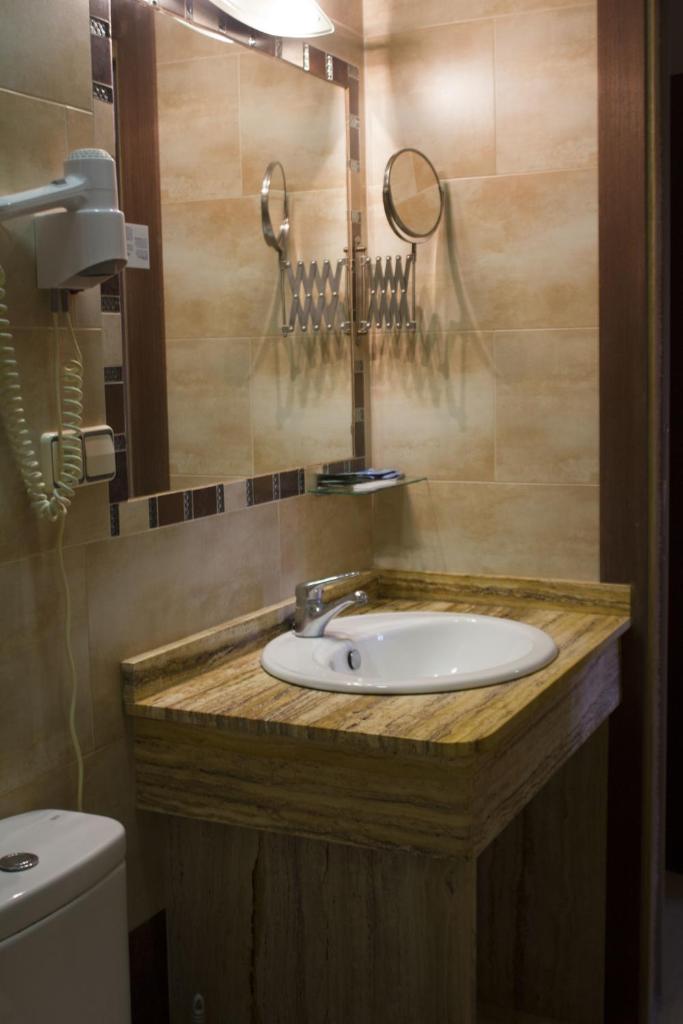 Hotel la Parrilla photo 3