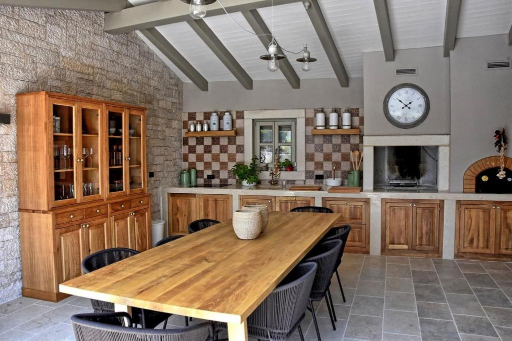 Countryside villa Zita with a pool and wellness for 10 people hidden from prying eyes photo 3
