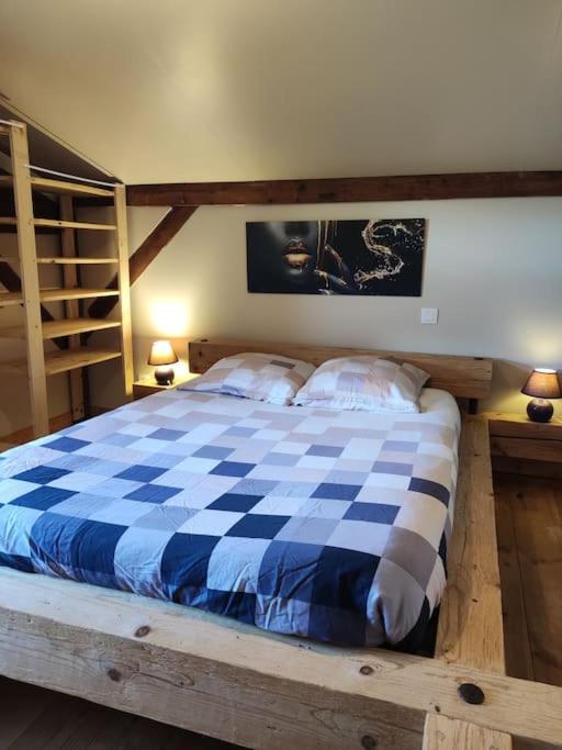 La tanière, T2 de 27 m² en duplex photo 4