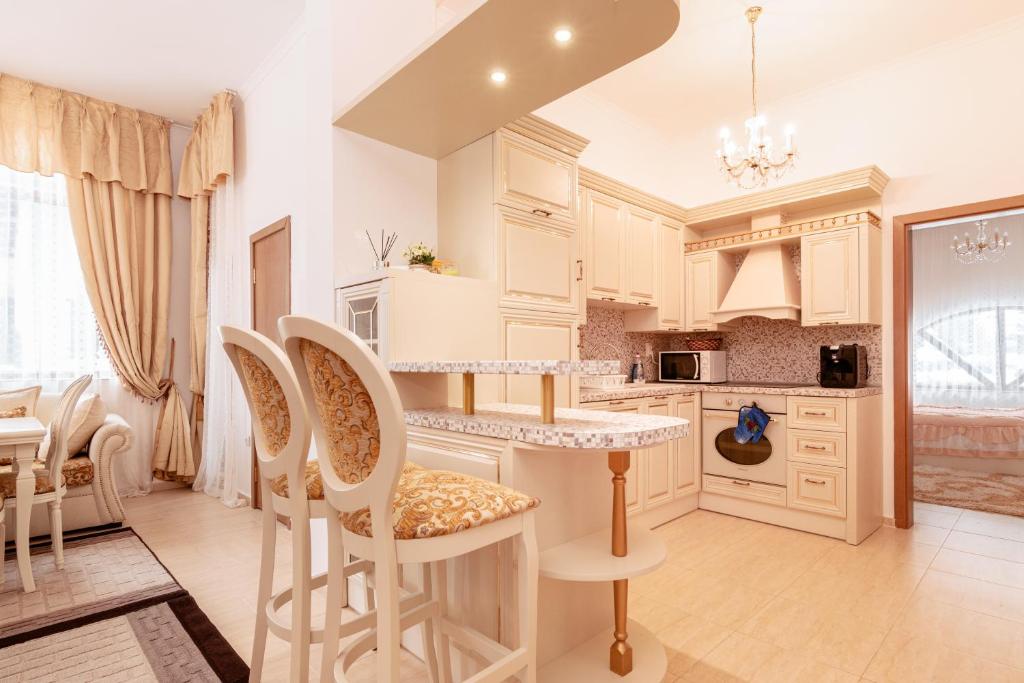 The Golden Nest - luxury apartment photo 4