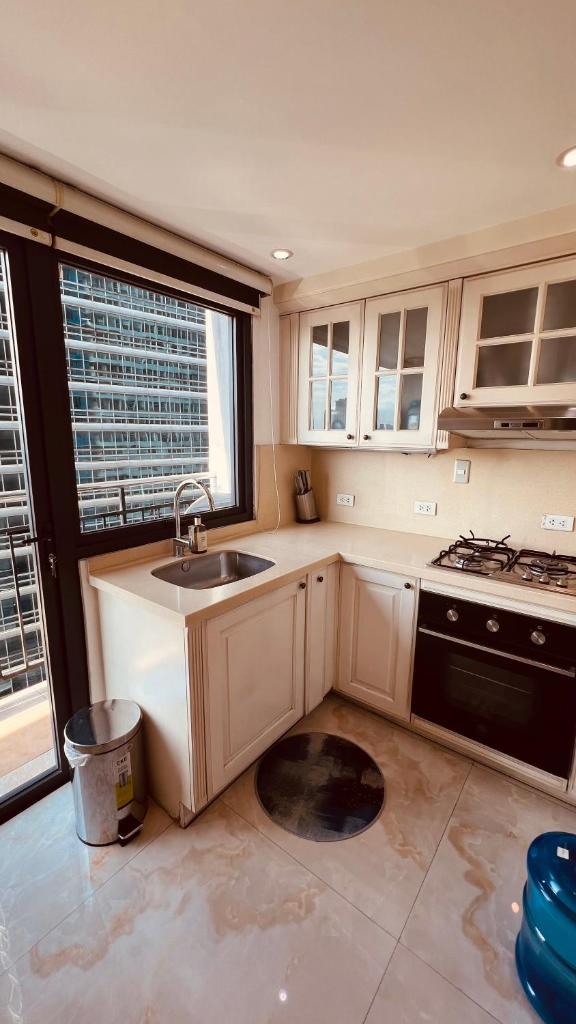 One bedroom unit in Adb Avenue Tower with very fast fiber internet and fantastic view photo 4