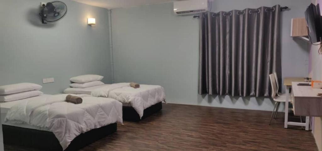 Tazrah roomstay (1 queen or 2 twin super single room) photo 1