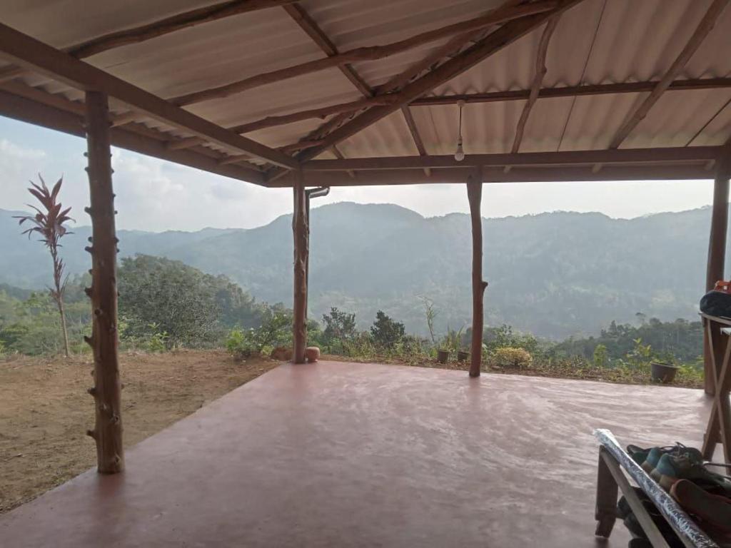 Sinharaja Sky Residence photo 2