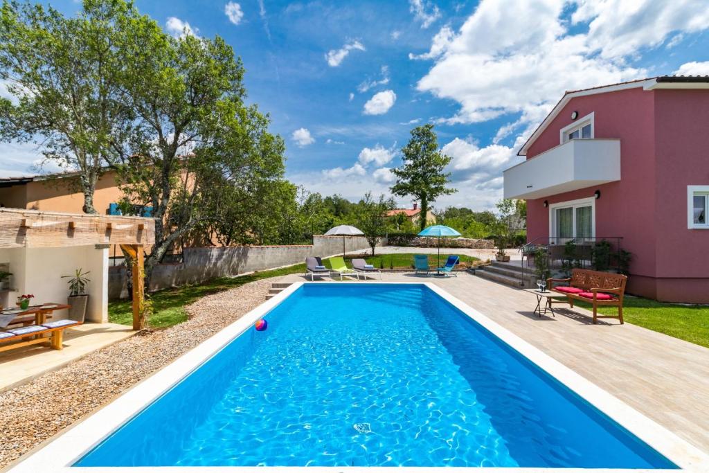 Villa May by Istrabook photo 2