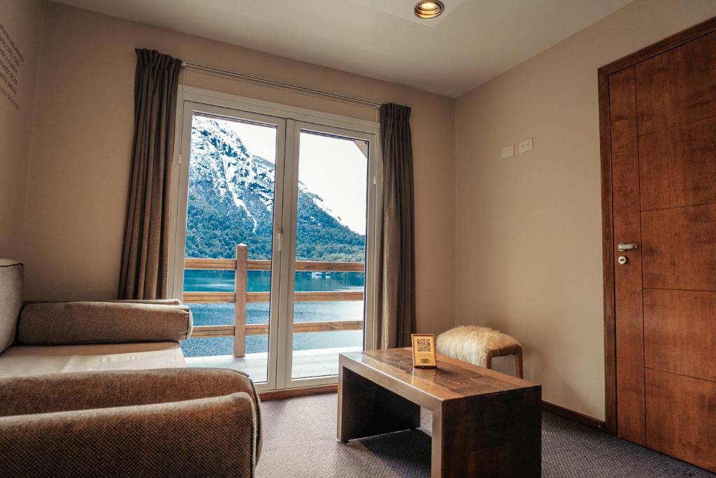 Hotel Puerto Blest photo 2