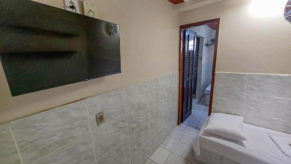 Hospedaria e Alojamento SítioChaminé Piscinas Naturais photo 4