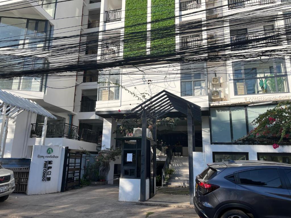 Vientiane city center modern apartment photo 1