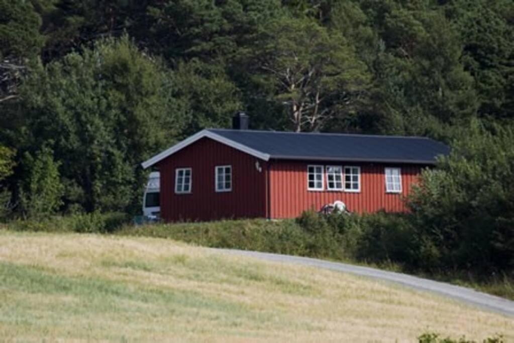 Strandstua Solbakken Feriehus