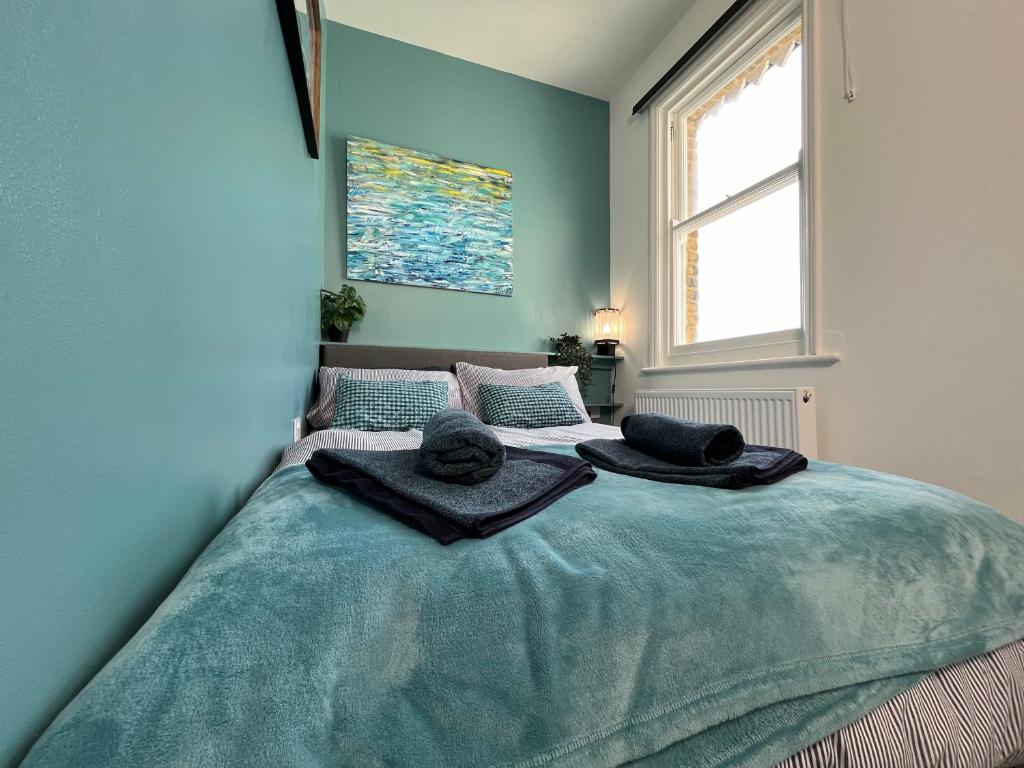 Rooms of Seaside Apartment close to beach, town, station