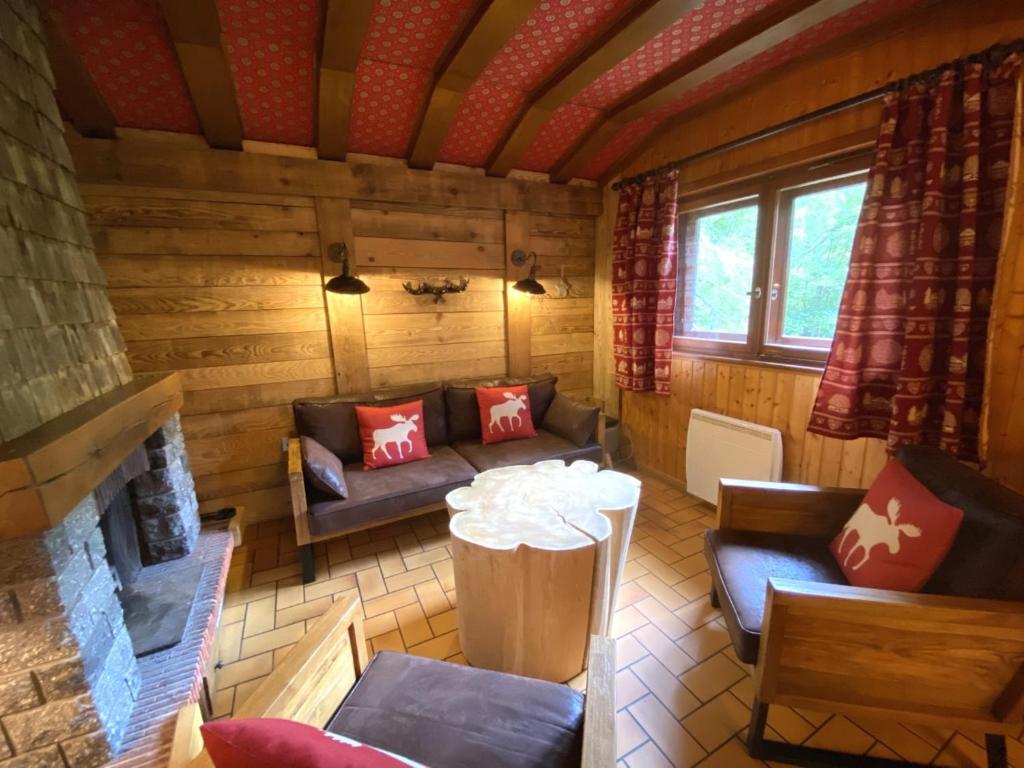 LE TRAPPEUR Chalet en bois photo 1