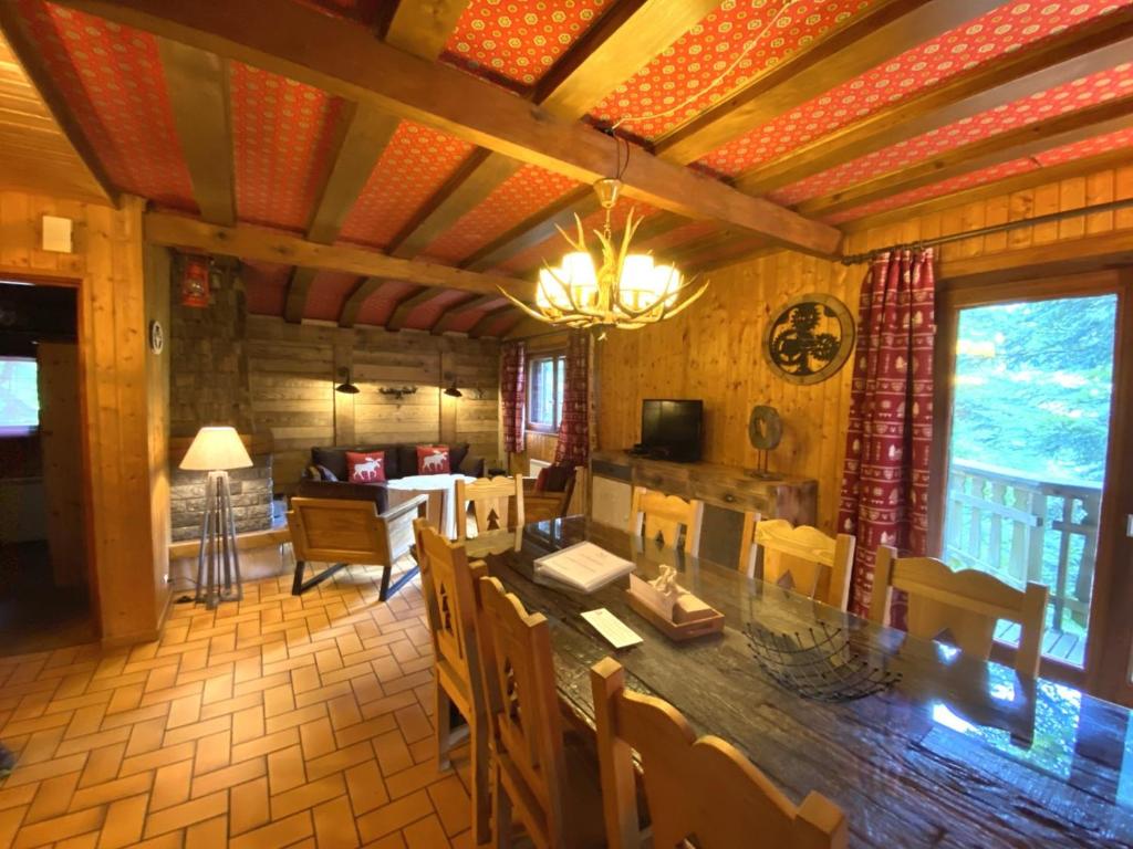 LE TRAPPEUR Chalet en bois photo 2