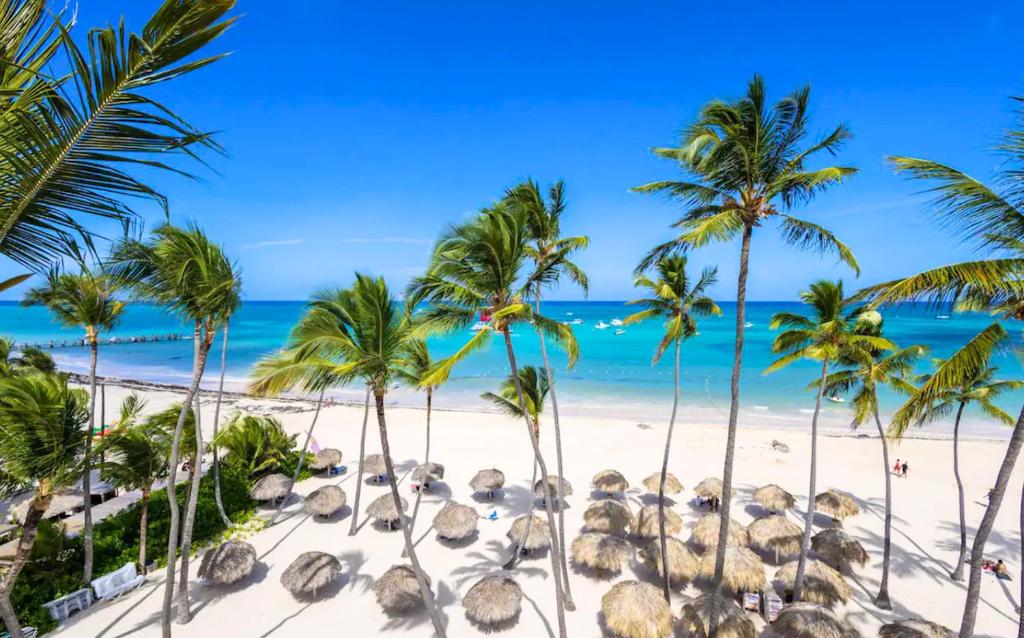 ATLANTICO STUDIOS - PLAYA LOS CORALES - beach club, wifi, swimming pool